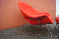 Eero Saarinen Womb Chair and Ottoman by Eero Saarinen for Knoll - 1205008