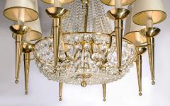 Eight Light Crystal and Gilt Bronze Chandelier - 2149199