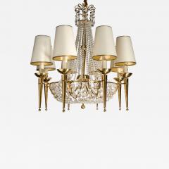 Eight Light Crystal and Gilt Bronze Chandelier - 2151555