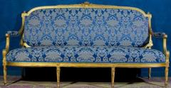 Elegant French 19 Century Gilt Living Room Suite with a Sofa and Four Armchairs - 4063815