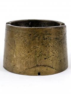 Elegant Mid Century Modern Cast Bronze Ashtray Germany 1960s - 4601471