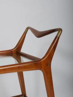 Elegant bar cart in walnut Italy c1950 - 3984565