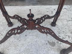 Elegantly Mahogany Chippendale style accent table - 4712533