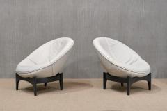 Emiel Veranneman Emiel Veranneman Pair of Oval White Leather Armchairs De Sede Switzerland 1992 - 4481422