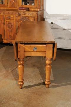English 1875s Pine Drop Leaf Table with Two Lateral Drawers and Turned Legs - 3491436
