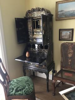 English 18th Century Furniture of Excellence - 4149932