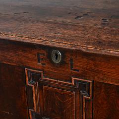 English 18th Century Oak Mule Chest - 4688227