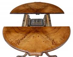 English 1920s Walnut Occasional Extension Table with Butterfly Veneer and Leaf - 3550178