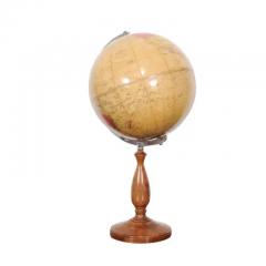 English 1930s Philips Challenge Terrestrial Globe With Turned Walnut Base - 3592538