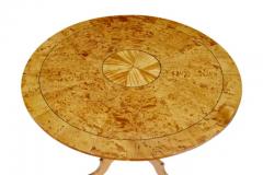 English 19th Century Alder Root Tilt Top Table with Turned Pedestal Tripod Base - 3550091