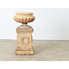 English 19th Century Doulton Campania Urn on Pedestal - 4550044
