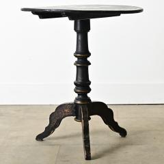 English 19th Century Ebonized Tilt top Tea Table - 4215728