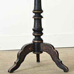 English 19th Century Ebonized Tilt top Tea Table - 4215771