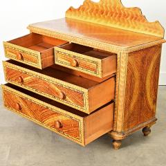 English 19th Century Faux Bois Painted Chest - 4488814