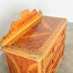 English 19th Century Faux Bois Painted Chest - 4488817