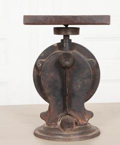English 19th Century Iron and Brass Culinary Scale - 1517706