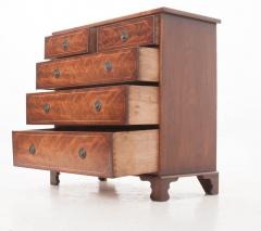 English 19th Century Mahogany Chest of Drawers - 498025