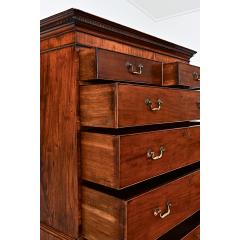 English 19th Century Mahogany Chest on Chest - 4542092