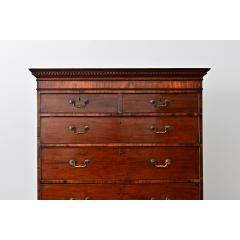 English 19th Century Mahogany Chest on Chest - 4542105