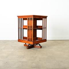 English 19th Century Mahogany Revolving Bookcase - 4324546