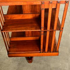 English 19th Century Mahogany Revolving Bookcase - 4324586