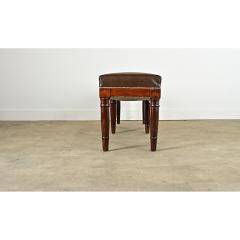English 19th Century Oak Bench with Faux Leather Seat - 4358993