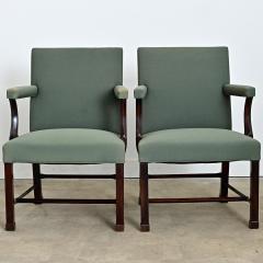 English 19th Century Pair of Georgian Armchairs - 4645696