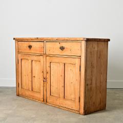English 19th Century Pine Buffet Dresser - 4488762