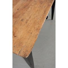 English 19th Century Pine Dining Table - 2258240