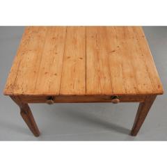 English 19th Century Pine Dining Table - 2290957