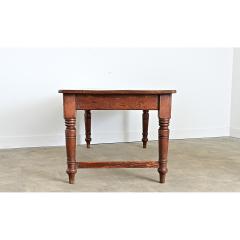 English 19th Century Pine Farmhouse Table - 4632775
