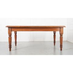 English 19th Century Pine Farmhouse Table with Drawers - 2362591