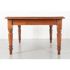 English 19th Century Pine Farmhouse Table with Drawers - 2362593