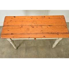 English 19th Century Pine and Painted Server Console - 3991670