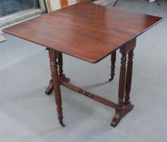 English 19th Century Regency Mahogany Drop Leaf Table - 1720826