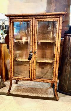 English 19th Century Scorched Bamboo Glazed Bookcase - 4808563