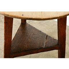 English 19th Century Solid Pine Cricket Table - 3791705