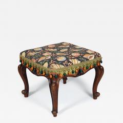 English 19th Century Walnut Upholstered Stool - 3680174