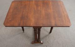 English 19th Century William and Mary Style Walnut Gate Leg Dining Table - 972988