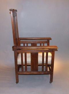 English Arts and Crafts Oak Armchair - 263519