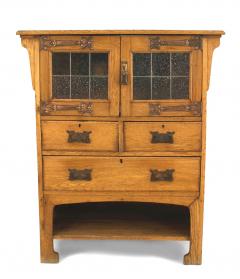 English Arts and Crafts Oak Cupboard - 4650549