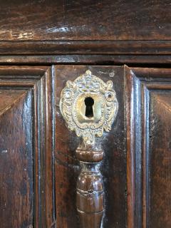 English Charles II Oak Long low Dresser Sideboard ca 1670 - 3837337