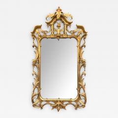 English Chippendaled Style carved giltwood mirror in the Chinese taste - 1932853