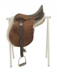 English Country Brown Leather Horse Saddle - 4528972