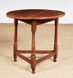 English Country Cricket Table - 3917984