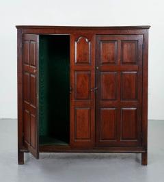 English Country House Cupboard - 2612007