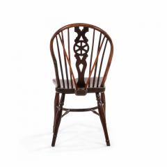 English Country Walnut Windsor Side Chair - 1418247