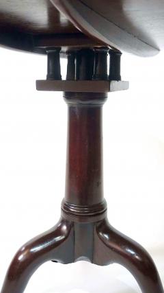 English George II Solid Mahogany Pillar and Claw Tilt Top Table circa 1740 - 4238906