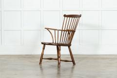 English George III Elm Comb Back Windsor Armchair - 3373100