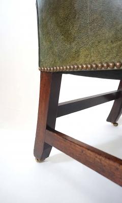English George III Leather Wingback Armchair circa 1780 - 4796585